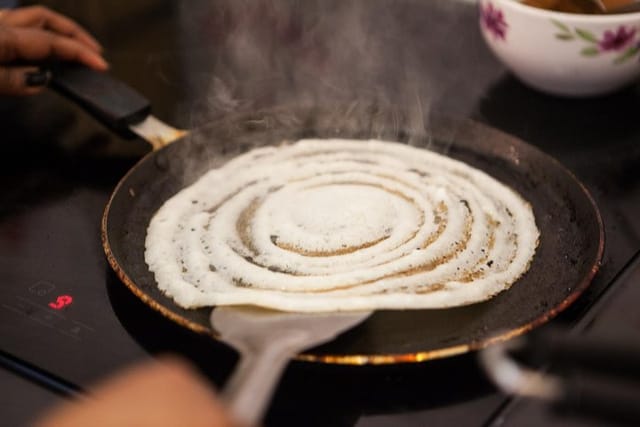 South Indian cooking class in Bromley, London with a local